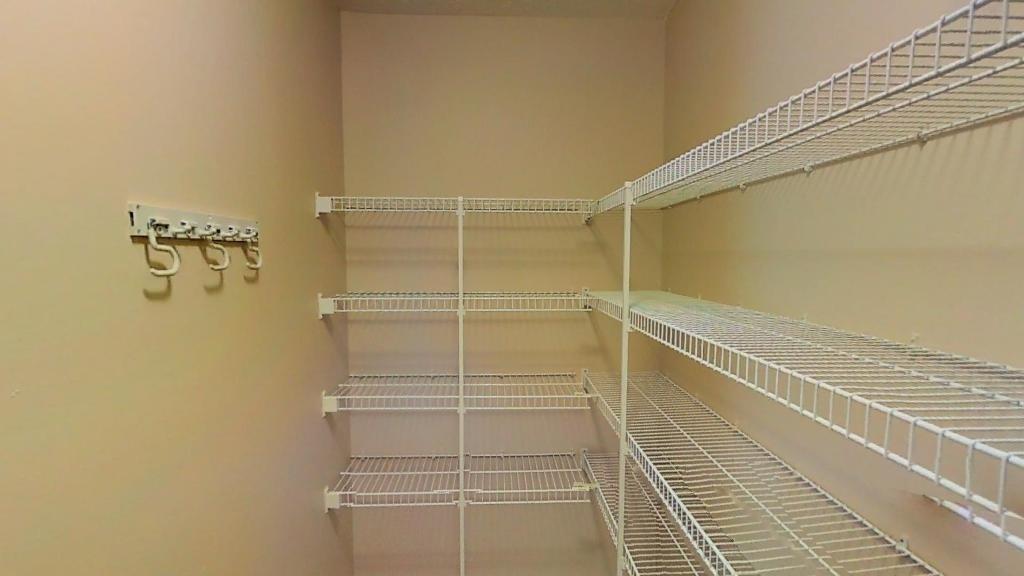 11664 Seville Road Fishers, IN 46037 - Photo 7 of 21 Gallery Image 7