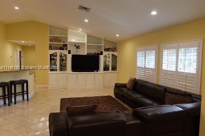 19740 Sedgefield Terrace Boca Raton, FL 33498 - Photo 15 of 18 Gallery Image 15