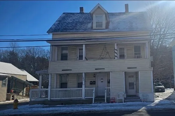 $2,100 | 143 Westminster Street, Unit 2L, Fitchburg, MA 01420