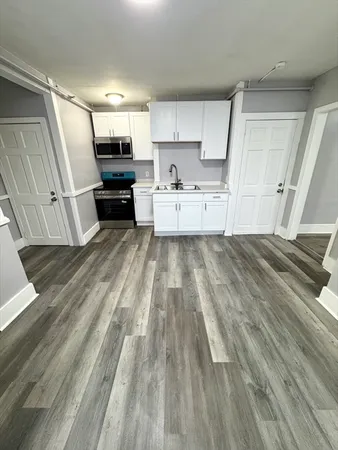 $2,100 | 143 Westminster Street, Unit 2L, Fitchburg, MA 01420