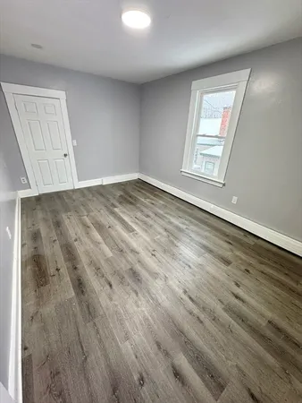 $2,100 | 143 Westminster Street, Unit 2L, Fitchburg, MA 01420