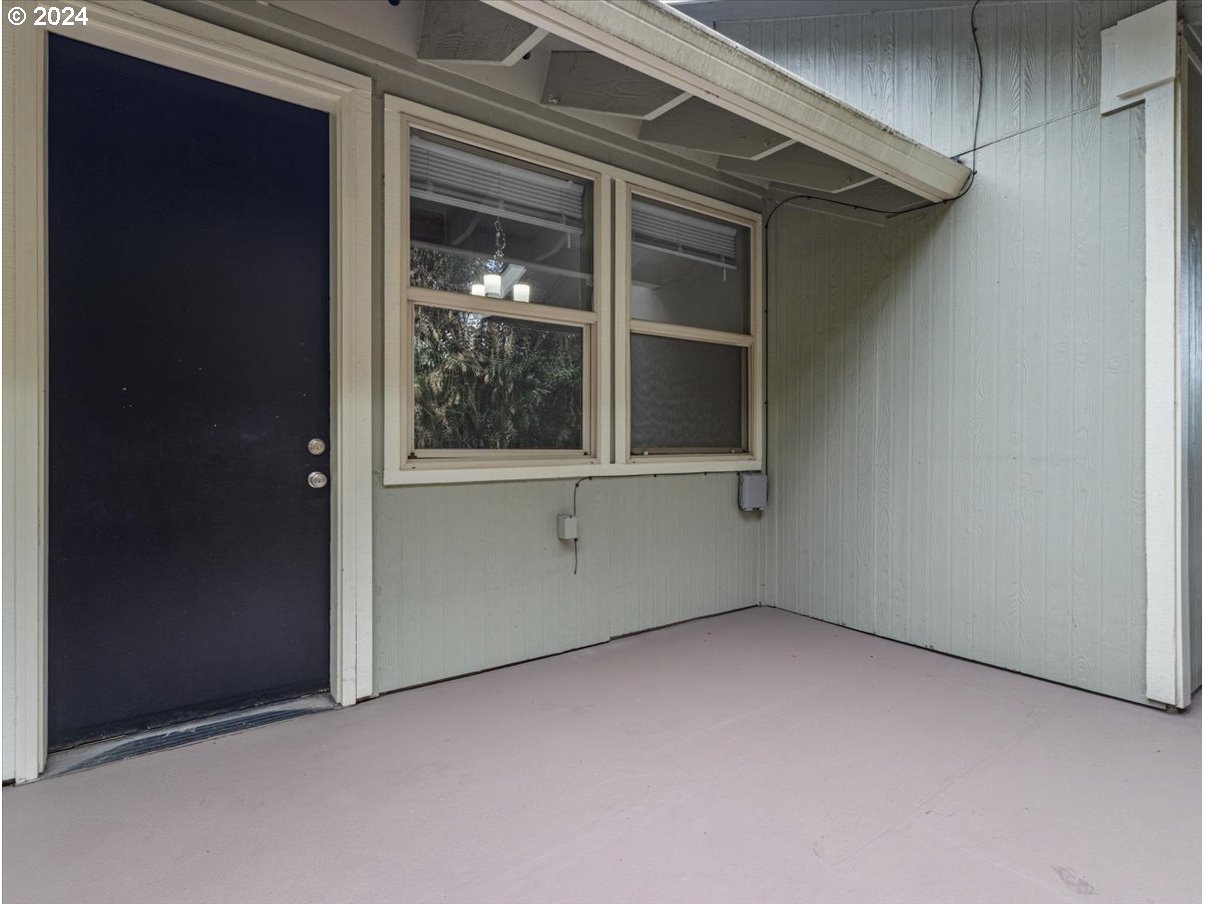 5221 Southwest View Point Terrace, Unit 2 Portland, OR 97239 - Photo 20 of 30 a view of an empty room