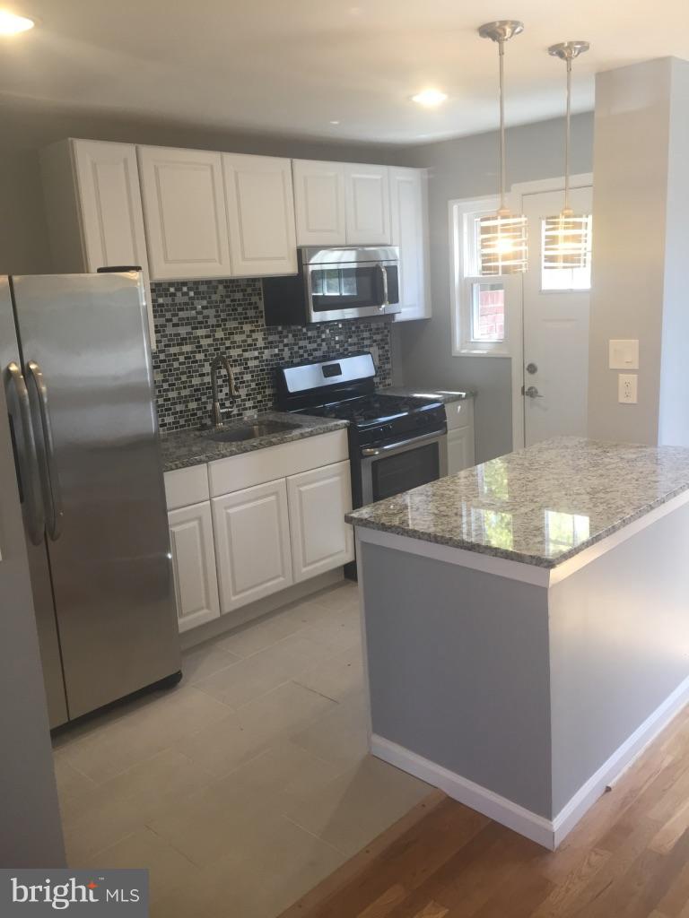 5419 Masefield Road Baltimore, MD 21229 - Photo 8 of 27 Kitchen