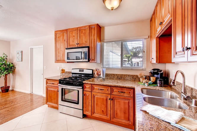 13701 Powers Road Poway, CA 92064 - Photo 12 of 25