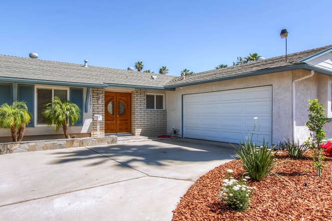13701 Powers Road Poway, CA 92064 - Photo 3 of 25