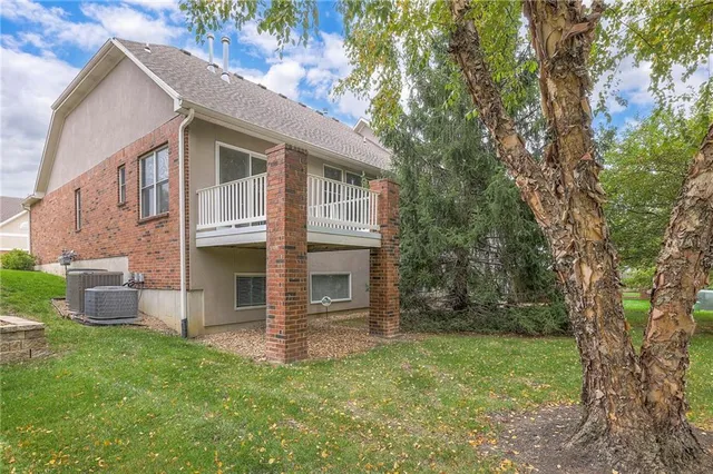 $465,000 | 6407 West 133rd Terrace, Overland Park, KS 66209
