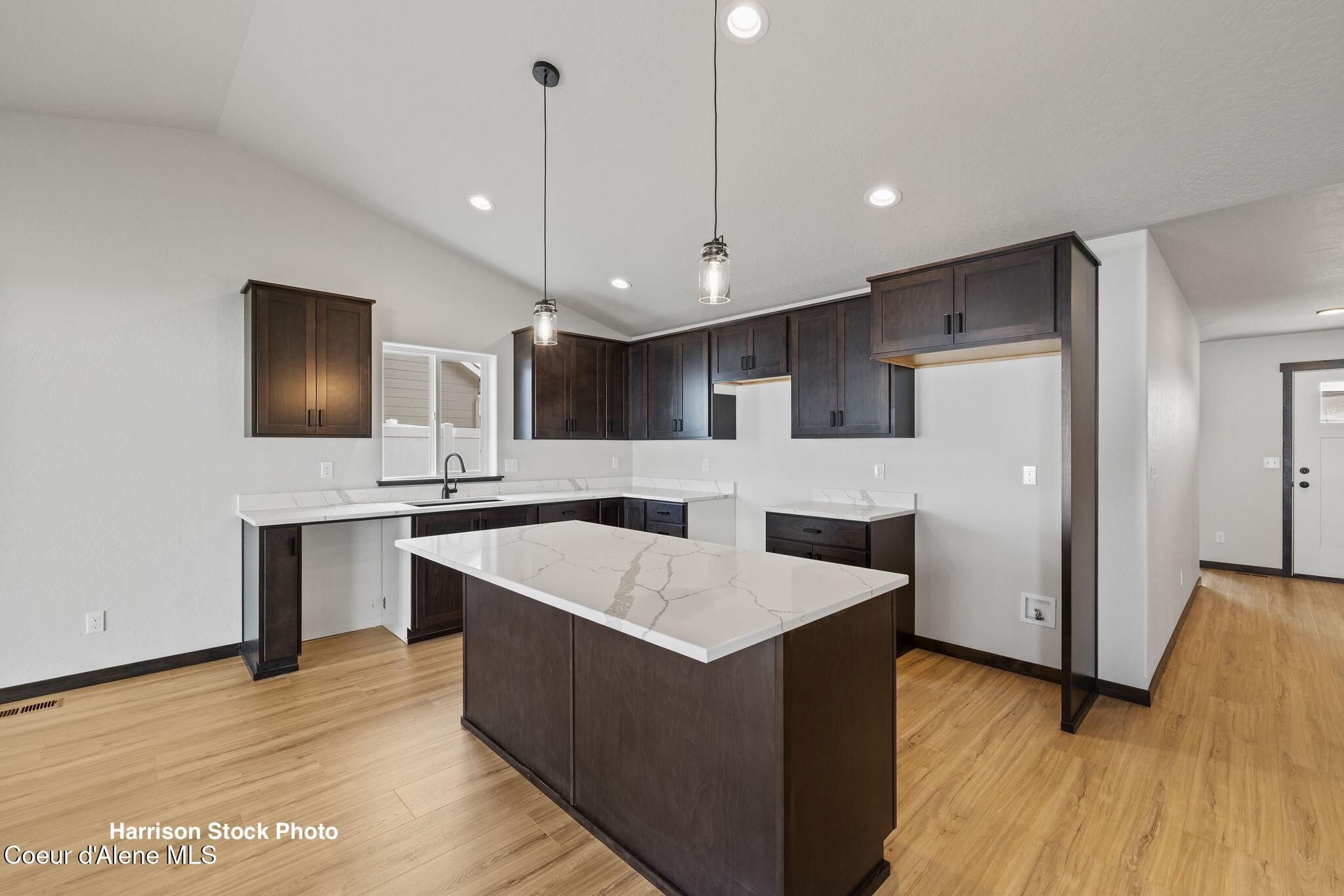 12182 North Lennon Lane Rathdrum, ID 83858 - Photo 8 of 20 Kitchen