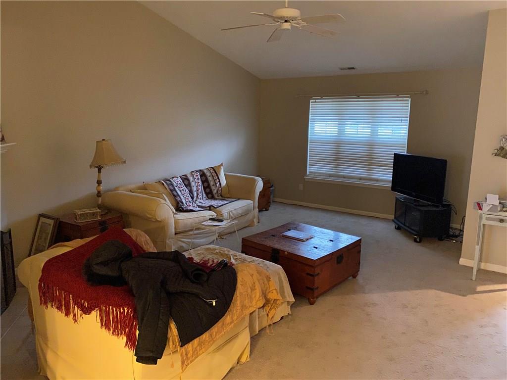 14965 Oak Road Carmel, IN 46033 - Photo 4 of 12