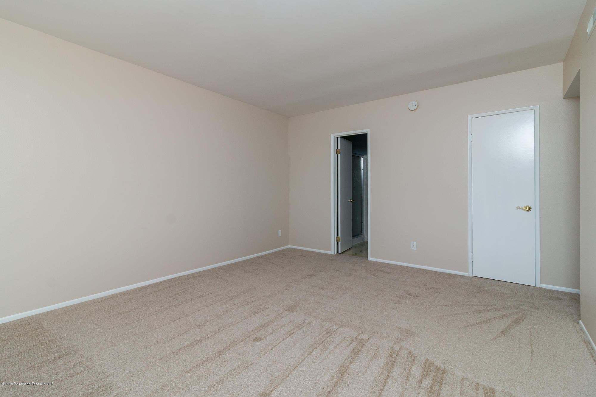 9730 Vía Roma Burbank, CA 91504 - Photo 18 of 24 a view of an empty room