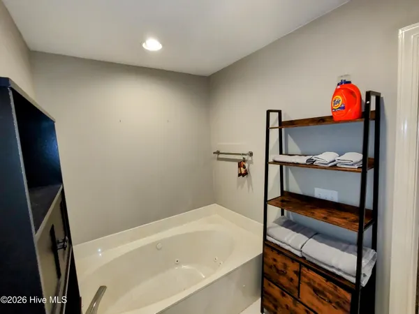 $299,900 | 26 Knoll Road, Southern Pines, NC 28387
