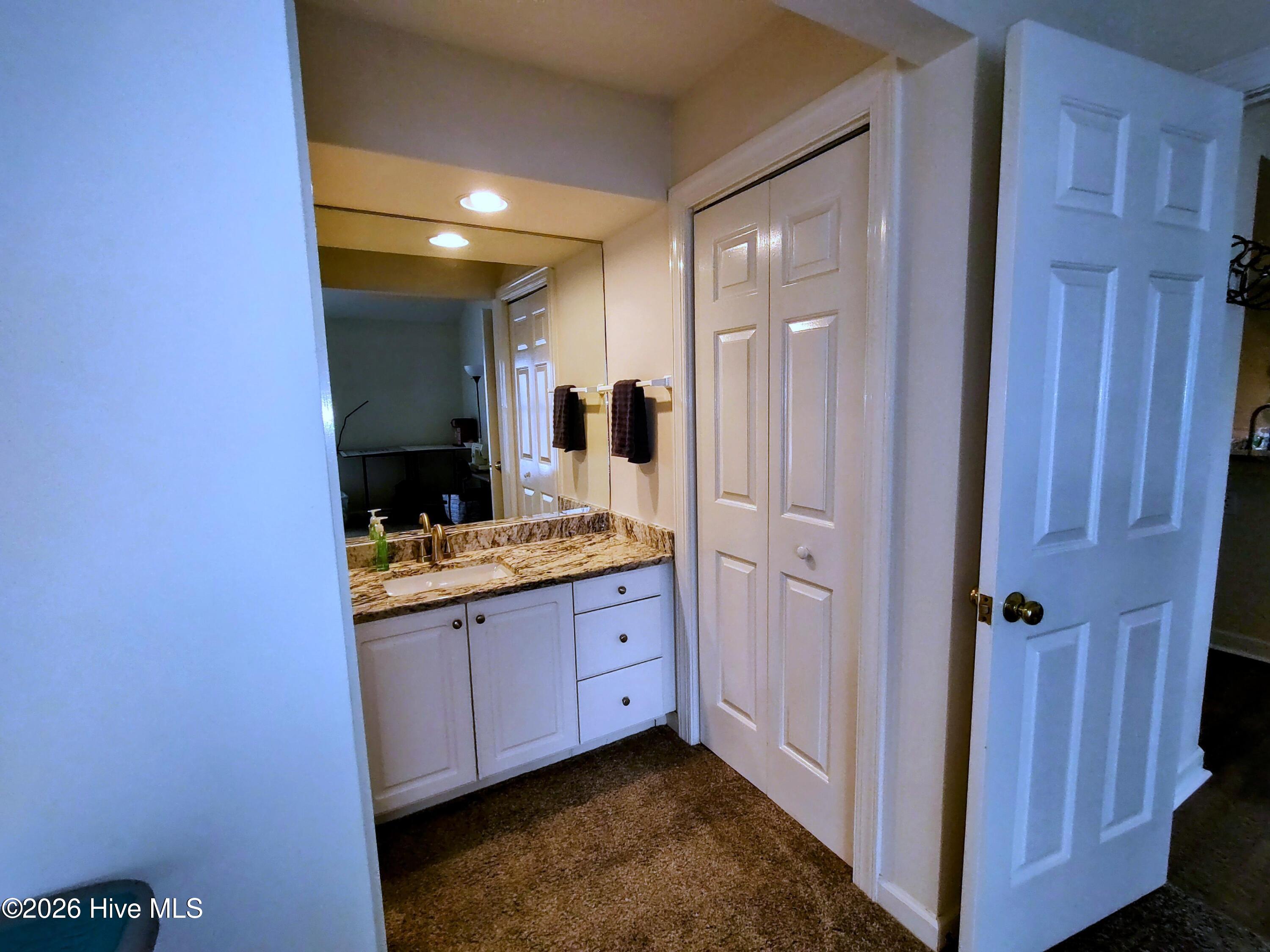 26 Knoll Road Southern Pines, NC 28387 - Photo 9 of 19 IMG_20241119_145356286~2