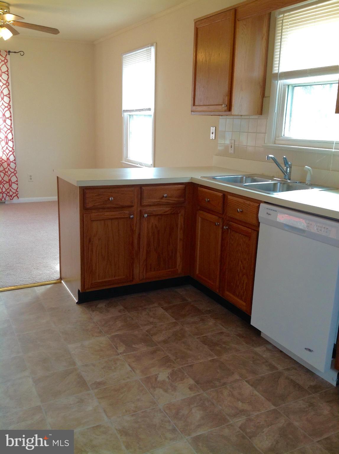 129 Scottown Road Queenstown, MD 21658 - Photo 9 of 15 Kitchen