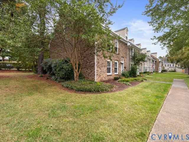 $290,000 | 12 Skipwith Green Circle, Henrico, VA 23294