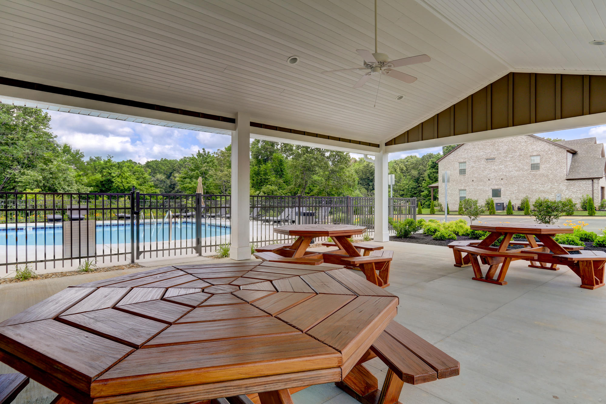 2637 Sugarberry Road Knoxville, TN 37932 - Photo 24 of 30 HH Pavilion