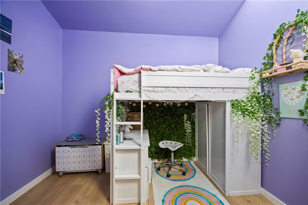 356 West Oak Grove Road Northwest Adairsville, GA 30103 - Photo 72 of 128 view of living room with furniture and flowers