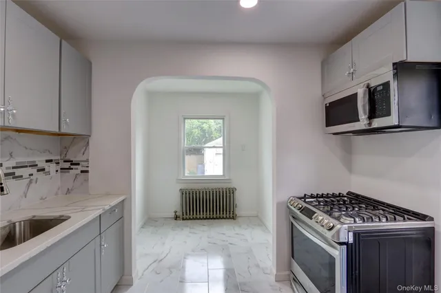 $780,000 | 130-55 222nd Street | Laurelton