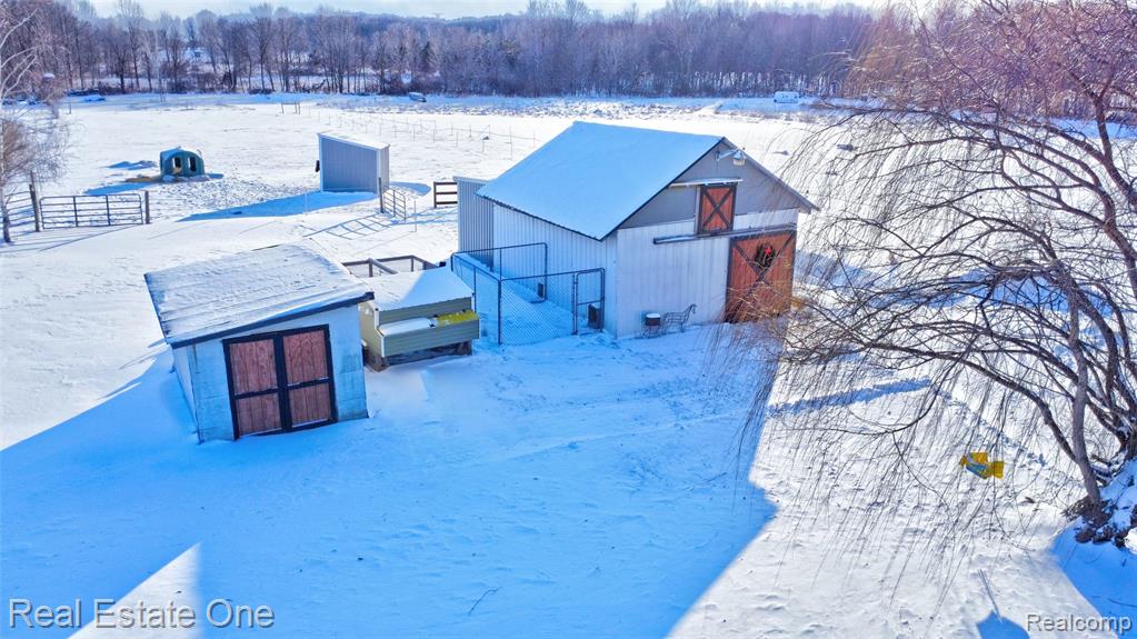 11392 East Carpenter Road Davison, MI 48423 - Photo 41 of 56 Gallery Image 41