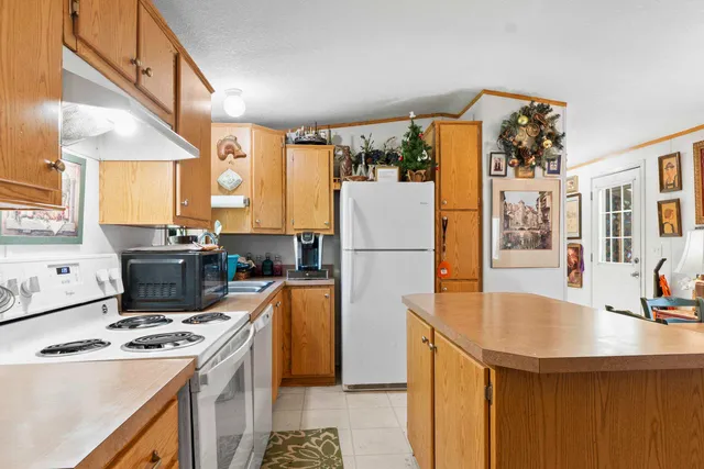 $85,000 | 8900 South Mullen Hill Road, Unit 9, Spokane, WA 99224