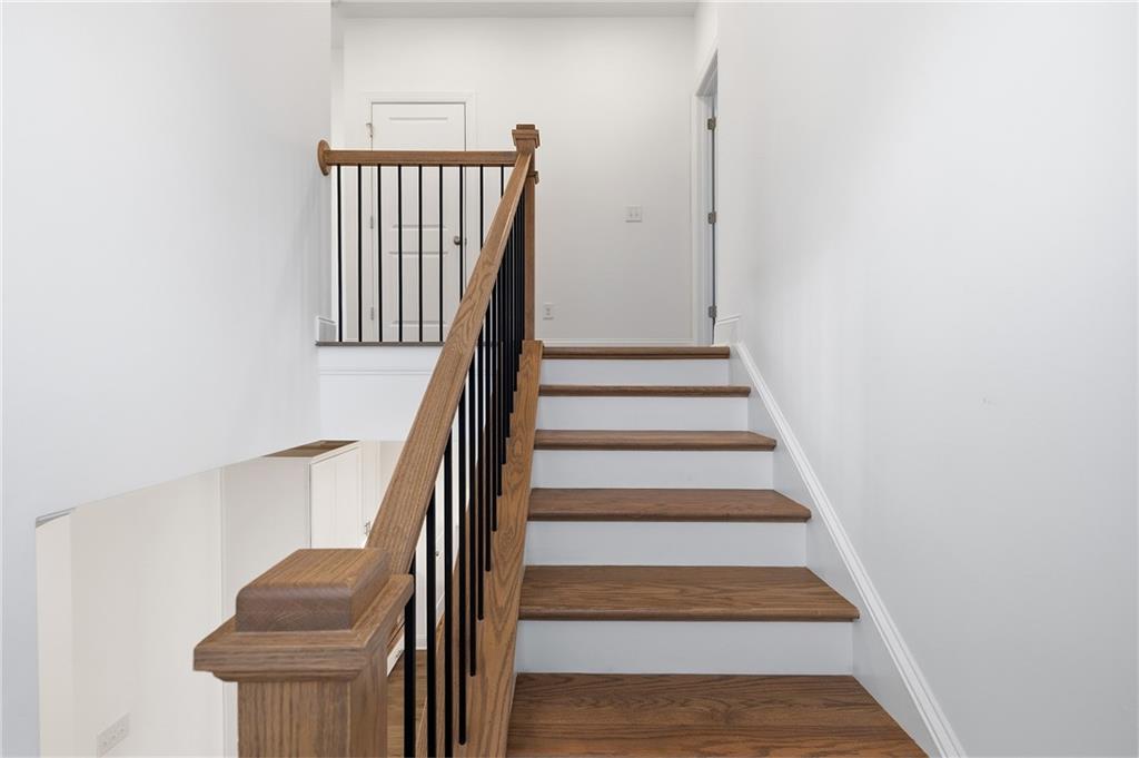 3367 Goodwin Park Suwanee, GA 30024 - Photo 14 of 51