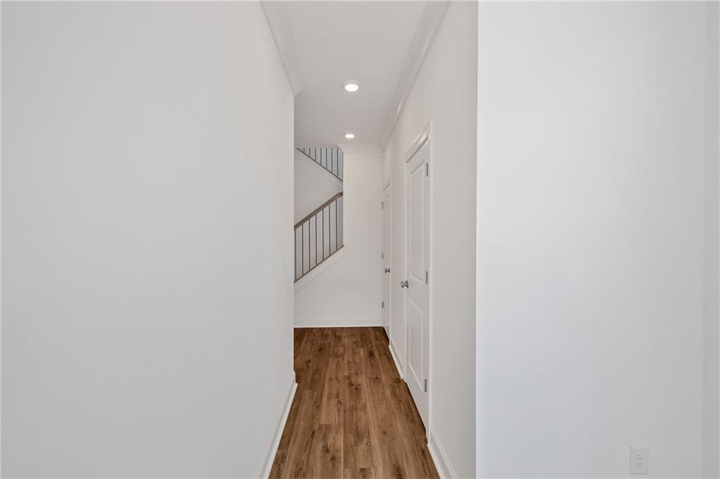 3367 Goodwin Park Suwanee, GA 30024 - Photo 4 of 51