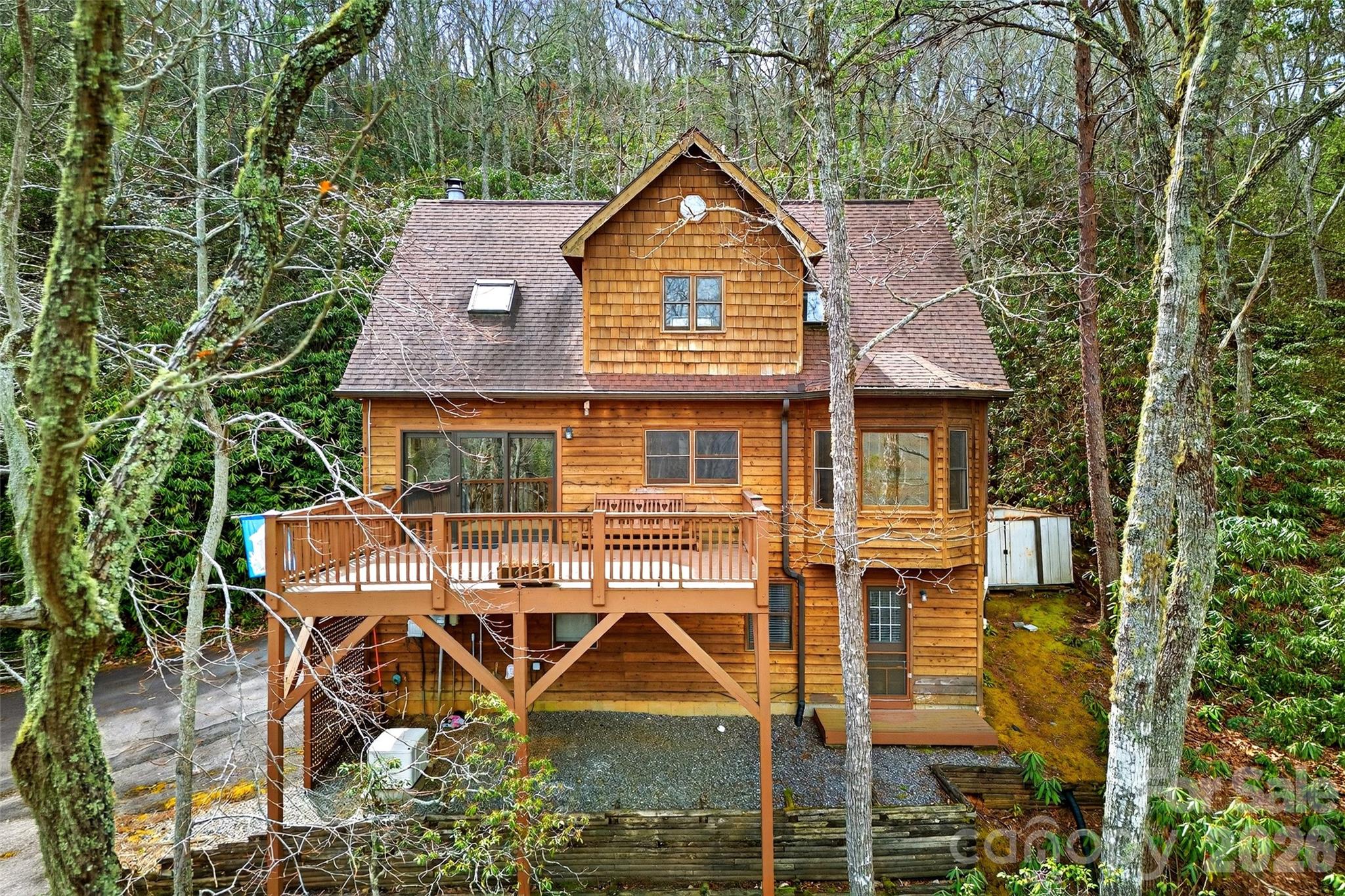 169 Hilltop Road Black Mountain, NC 28711 - Photo 2 of 48
