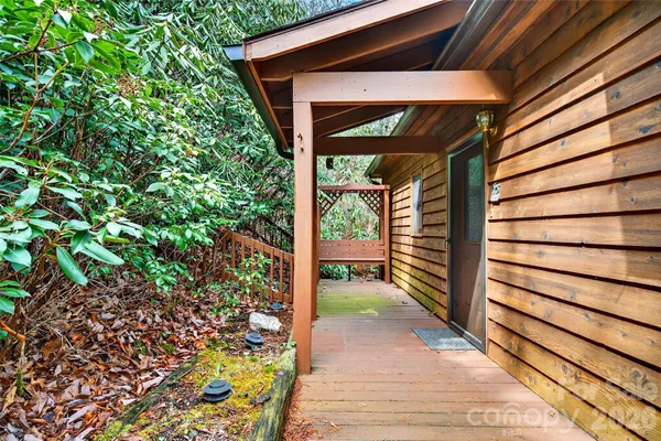 $599,000 | 169 Hilltop Road, Black Mountain, NC 28711