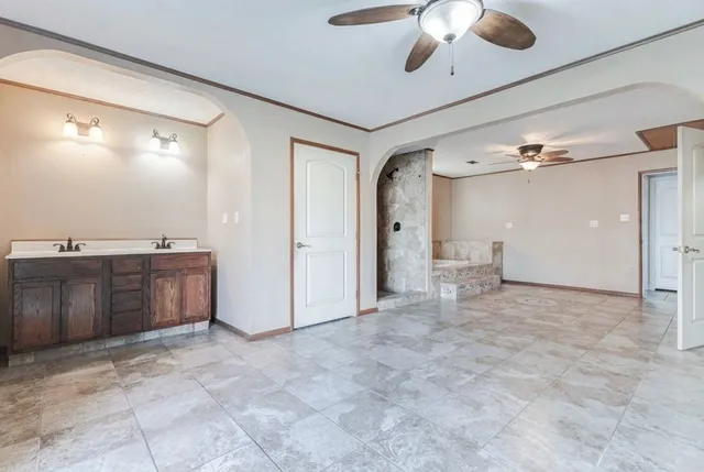 $200,000 | 309 Still Forest Drive, Liberty, TX 77575