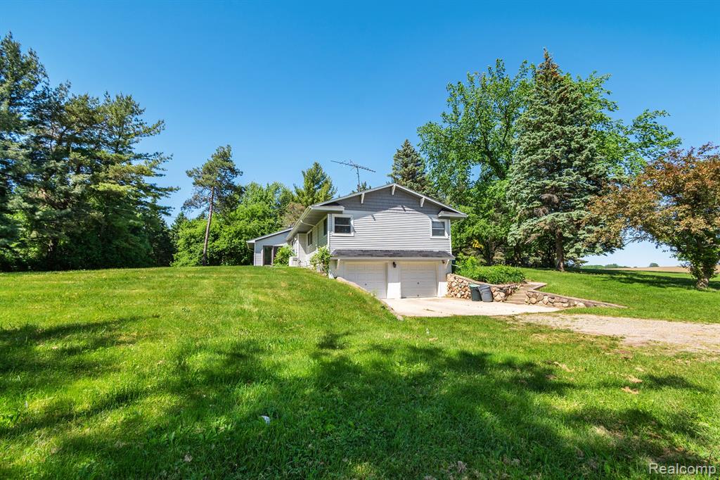 2450 Koylette Road Marlette, MI 48453 - Photo 23 of 29
