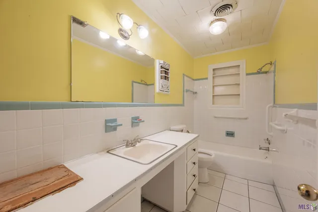 $230,000 | 301 Glynn Avenue, Houma, LA 70363