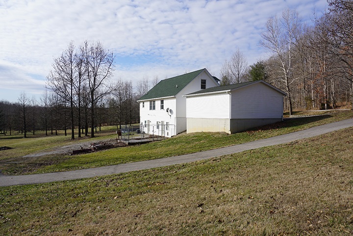 8831 West Evans Road Bloomington, IN 47403 - Photo 3 of 23
