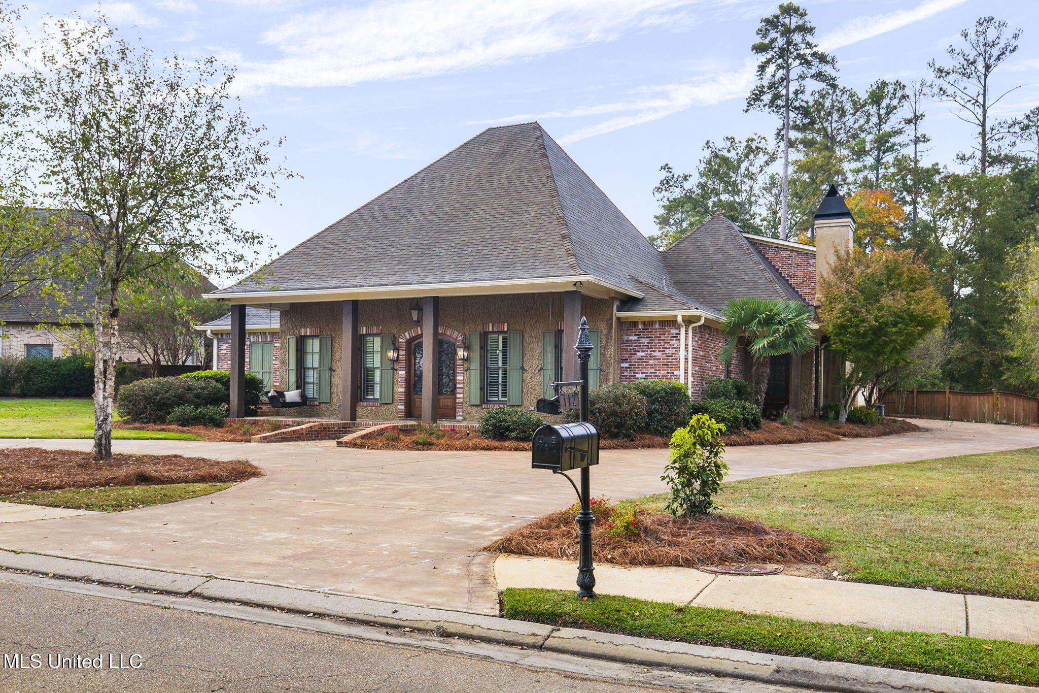 112 Lineage Lane Flowood, MS 39232 - Photo 2 of 107 1-web-or-mls-112 Lineage Ln-1