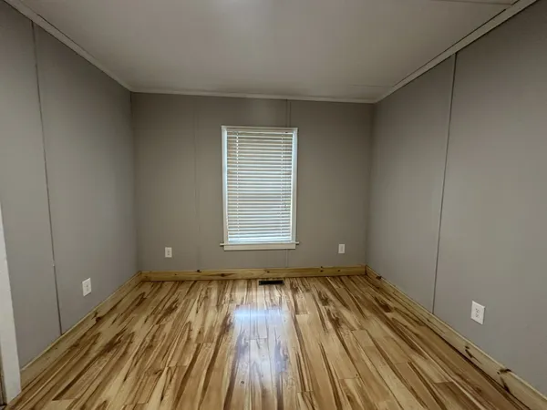 $1,100 | 734 Childers Street, Pulaski, TN 38478