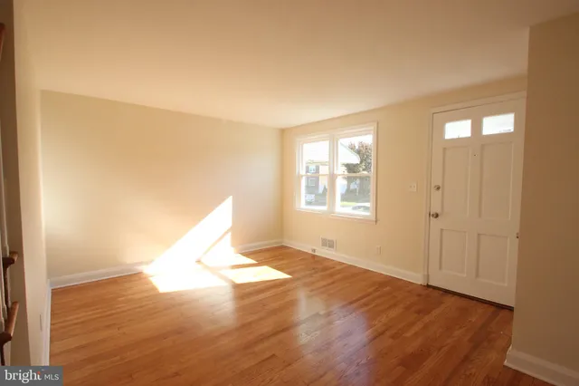 $215,000 | 7518 Lawrence Road, Dundalk, MD 21222