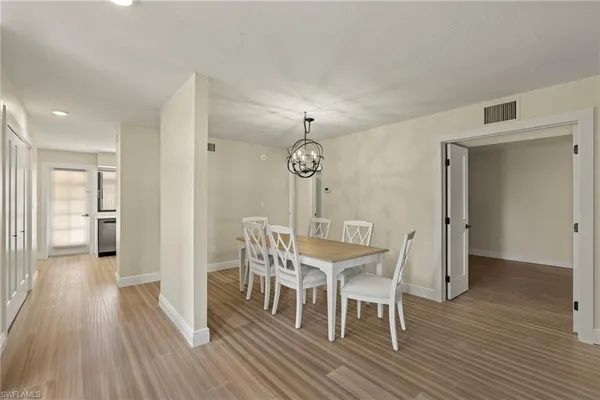 $2,600 | 3101 Riviera Drive, Naples, FL 34103