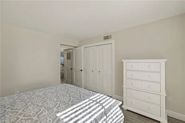 $2,600 | 3101 Riviera Drive, Naples, FL 34103