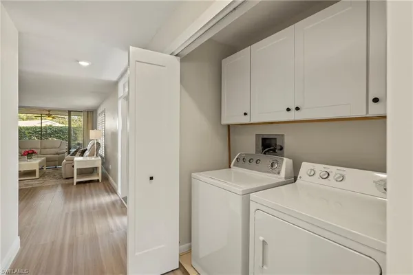 $2,600 | 3101 Riviera Drive, Naples, FL 34103