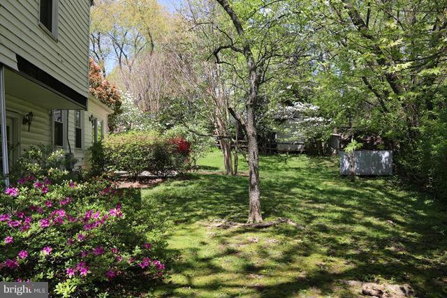 8606 Postoak Road Potomac, MD 20854 - Photo 23 of 27 Exterior (General)