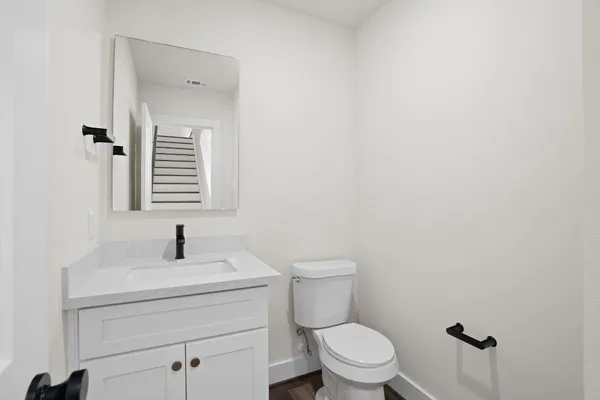$2,699 | 3905 Pinemont Drive, Unit F, Houston, TX 77018