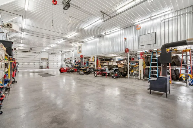 $1,250,000 | 1095 80th Street, Amery, WI 54001