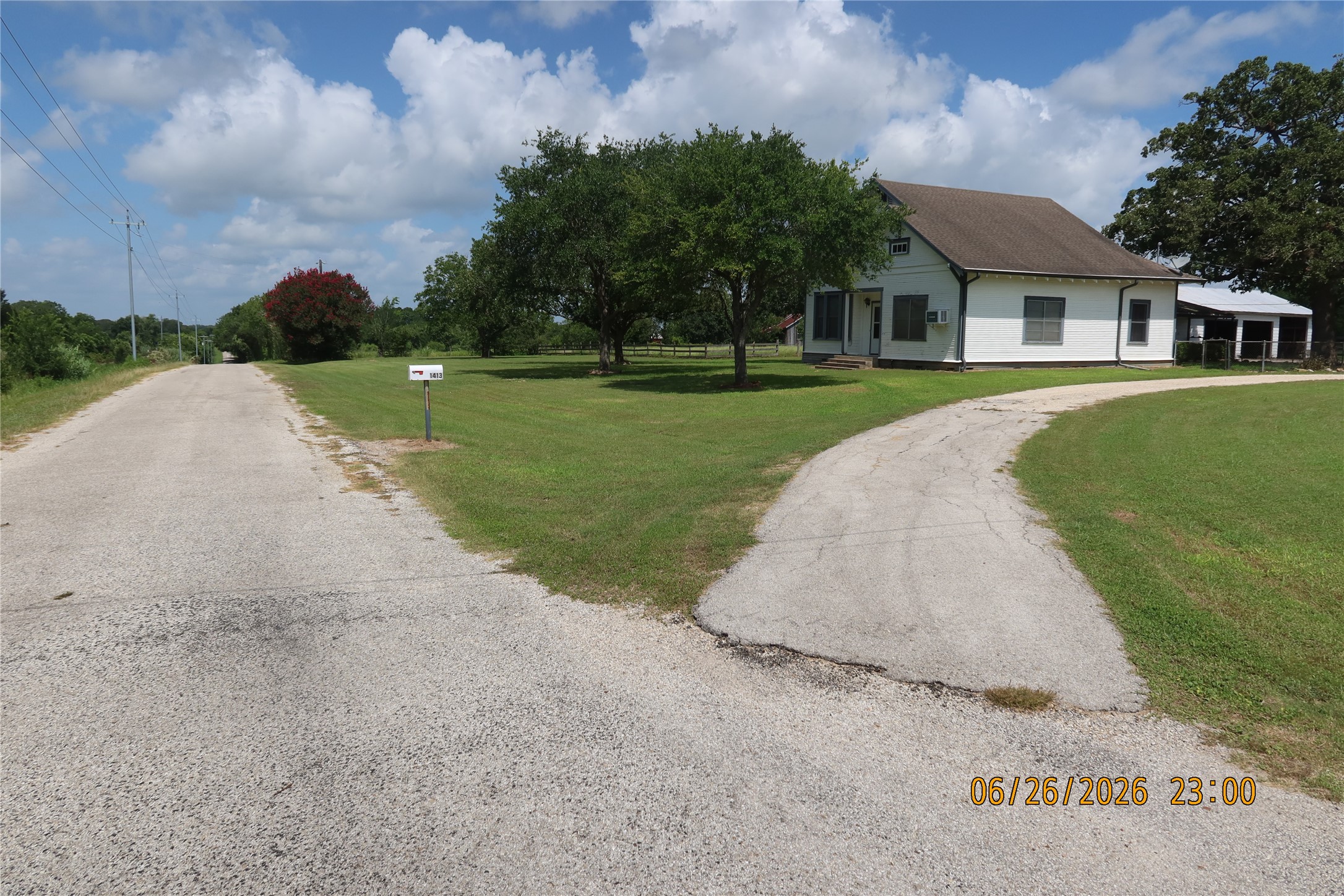 1413 North Main Street Schulenburg, TX 78956 - Photo 4 of 29