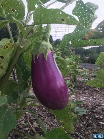 $219,000 | 2100 Linwood, Unit 18N, Fort Lee, NJ 07024