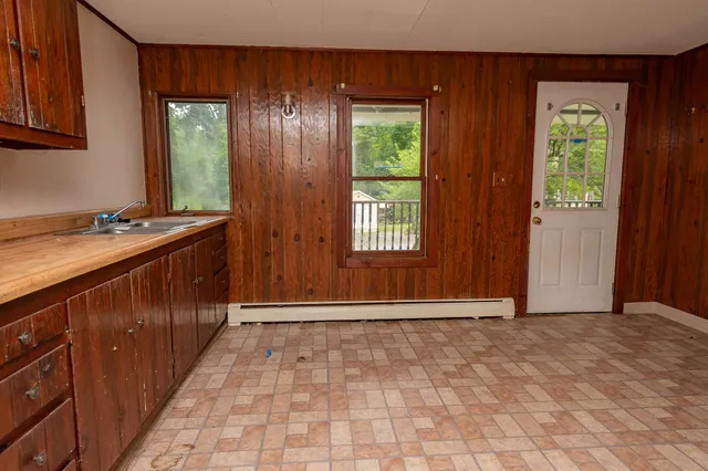 $95,000 | 180 Lawrence Street, Dover-Foxcroft, ME 04426