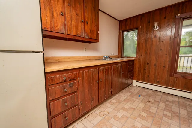 $95,000 | 180 Lawrence Street, Dover-Foxcroft, ME 04426