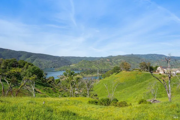 $100,000 | 1085 Rimrock Drive, Napa, CA 94558
