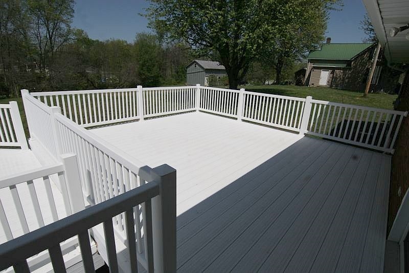 440 Giesler Road Jasper, IN 47546 - Photo 11 of 36 Gallery Image 11