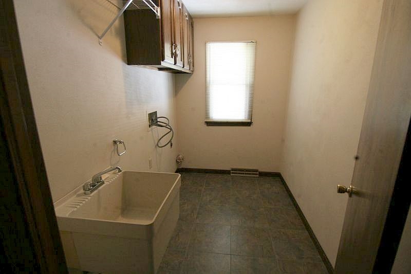 440 Giesler Road Jasper, IN 47546 - Photo 24 of 36 Gallery Image 24