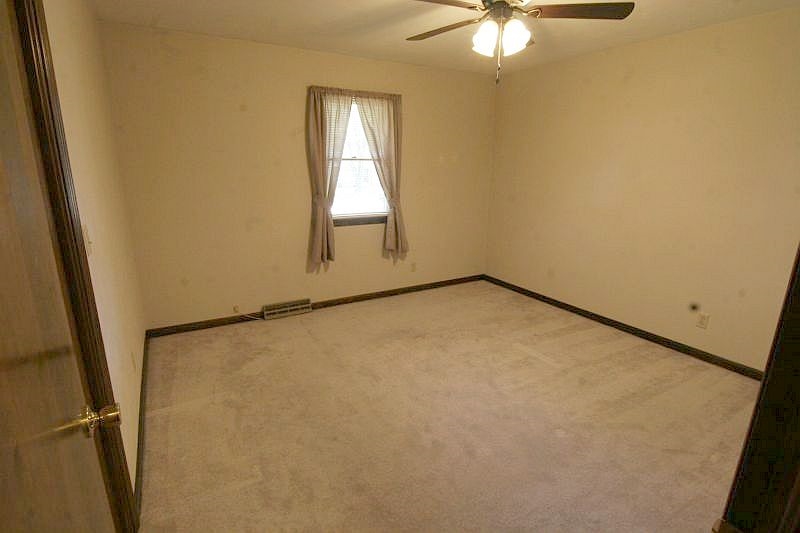 440 Giesler Road Jasper, IN 47546 - Photo 28 of 36 Gallery Image 28