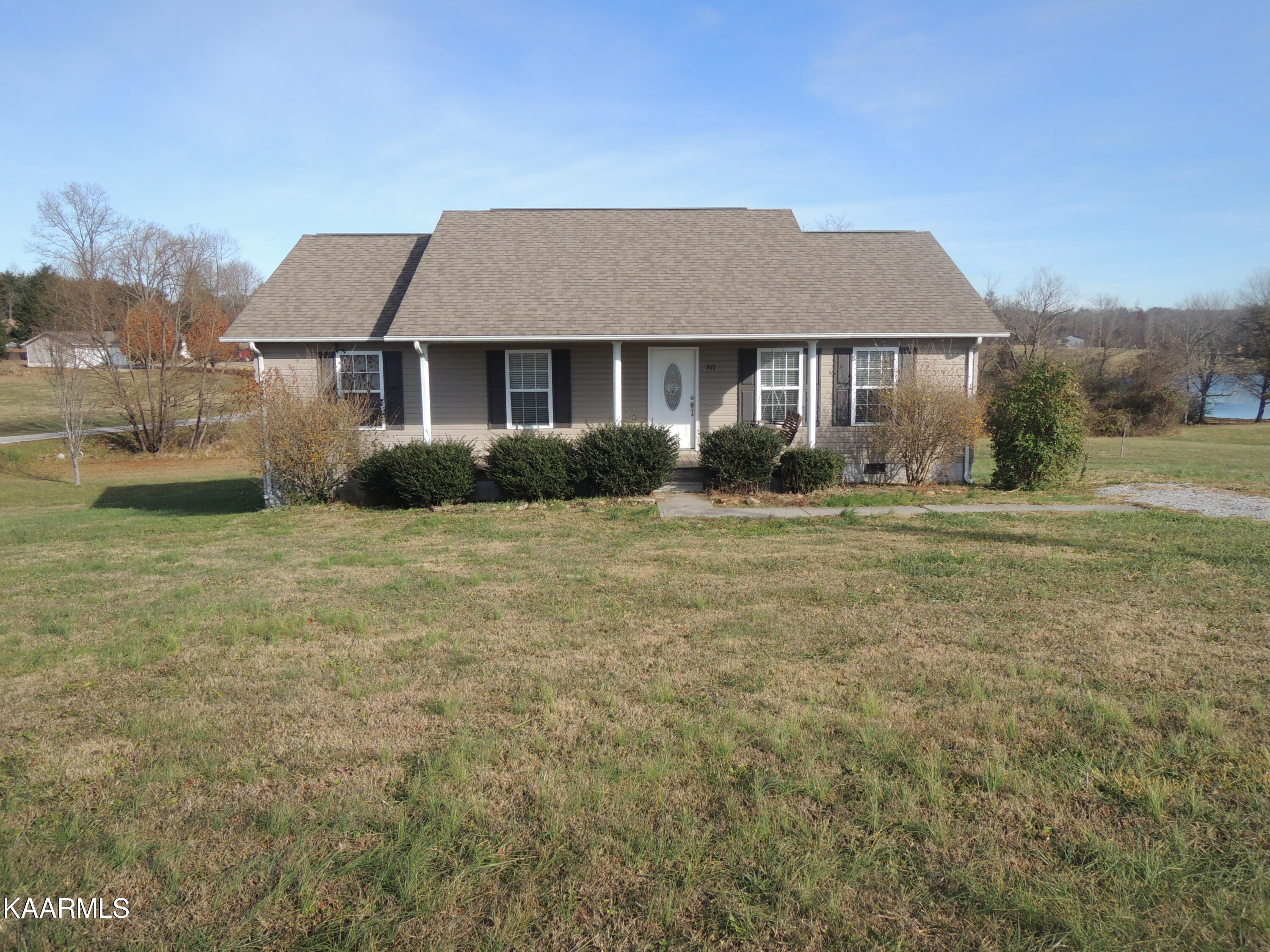 511 Alf Threet Road Jamestown, TN 38556 - Photo 2 of 22 DSCN7974
