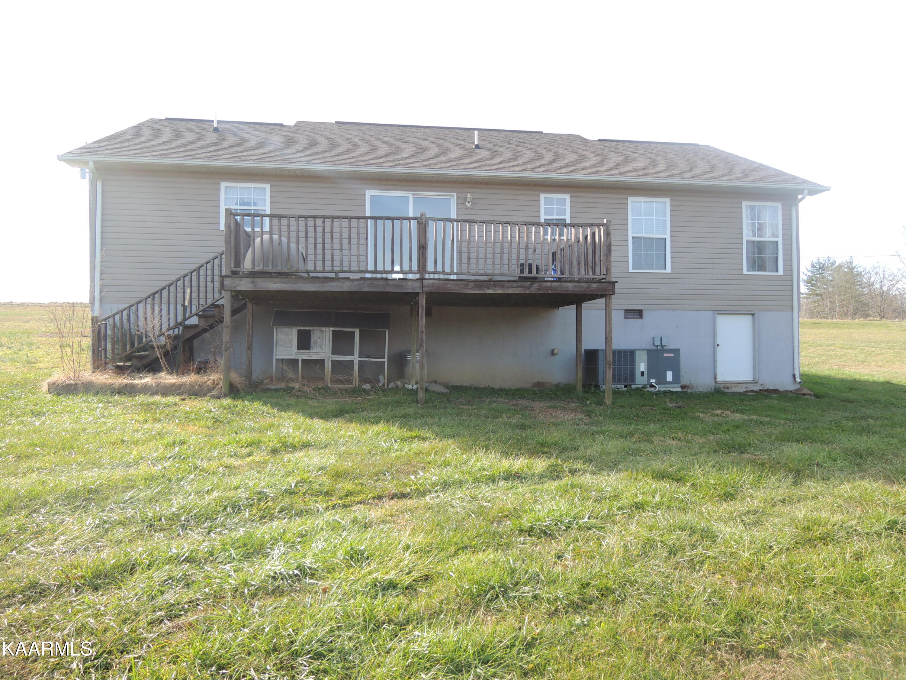 511 Alf Threet Road Jamestown, TN 38556 - Photo 7 of 22 DSCN7979