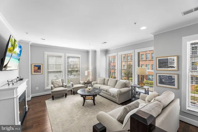 $955,000 | 124 Kepler Drive, Gaithersburg, MD 20878